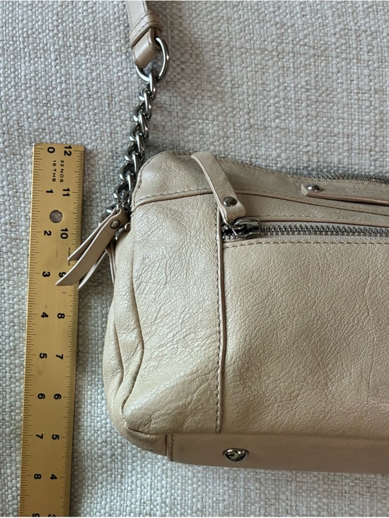 B. Makowsky Tan Crossbody Genuine
Leather Bag Purse - Picture 5 of 16